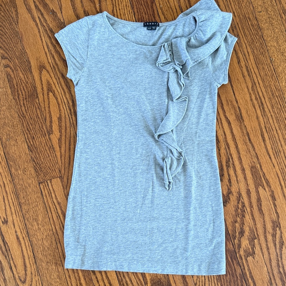 Theory Heather Gray Ruffle Short Sleeve Top